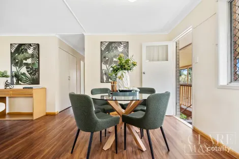 Property photo of 5 Bowline Street Jamboree Heights QLD 4074