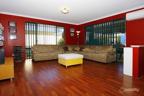 Property photo of 6 Ruby Way Maida Vale WA 6057