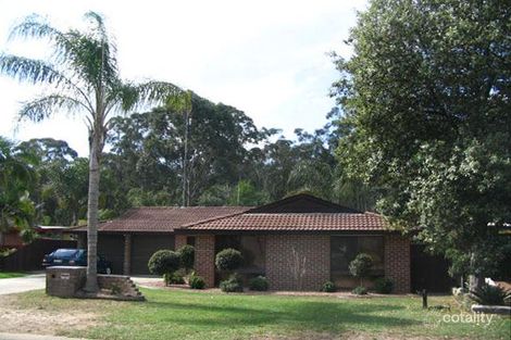 4 Stone Pl, Werrington Downs, NSW 2747