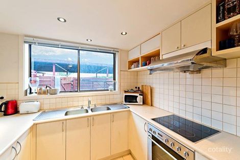 Property photo of 5/72-76 Ormond Road Ascot Vale VIC 3032