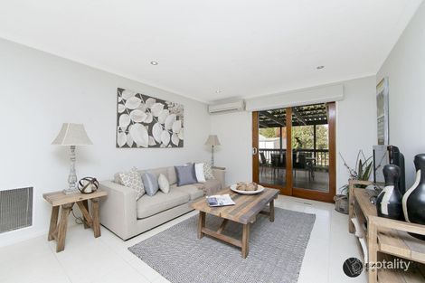 Property photo of 66 Lindrum Crescent Holt ACT 2615