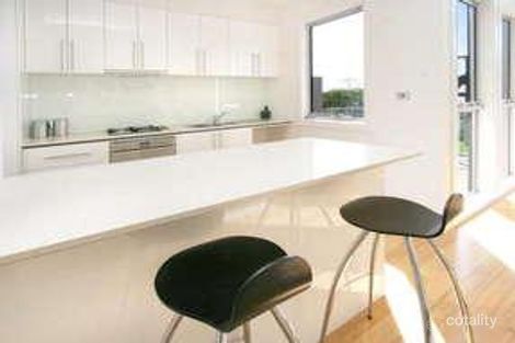 Property photo of 16 Parkmore Road Rosebud VIC 3939