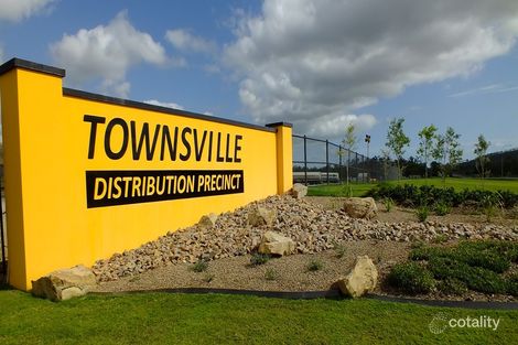 17-24 Stuart Dr, Roseneath, QLD 4811