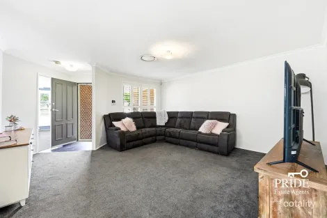 Property photo of 23 Burra Close Glenmore Park NSW 2745