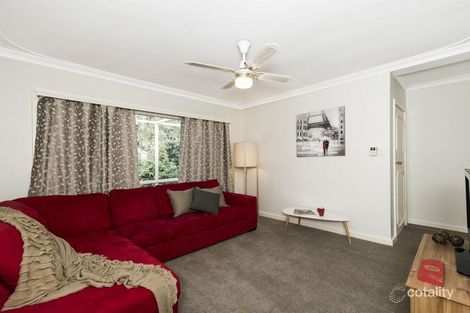 Property photo of 198 Grove Road Lesmurdie WA 6076