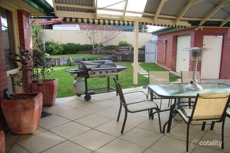 Property photo of 6 Central Place Wodonga VIC 3690