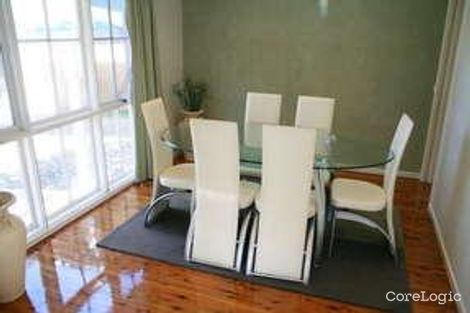 Property photo of 5 Harden Crescent Georges Hall NSW 2198