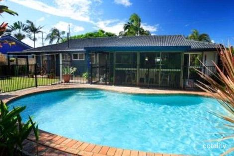 Property photo of 15 Amarina Avenue Mooloolaba QLD 4557