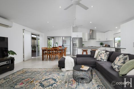2 Burrell Ave, Eumundi, QLD 4562