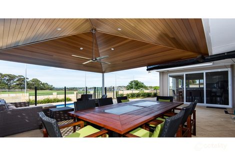 Property photo of 37 Edgewater Road Salter Point WA 6152