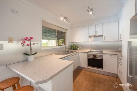 Property photo of 10 Hanby Court Edens Landing QLD 4207