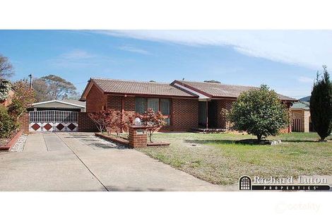 Property photo of 3 Hervey Place Wanniassa ACT 2903