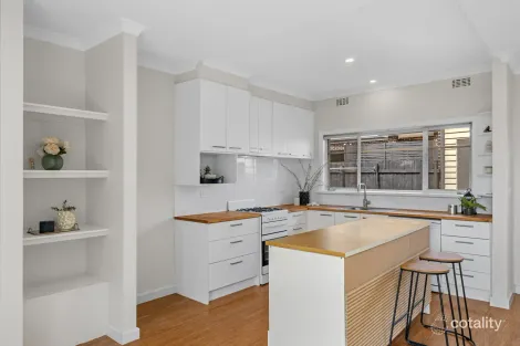 Property photo of 1/21 Caroline Crescent Blackburn North VIC 3130