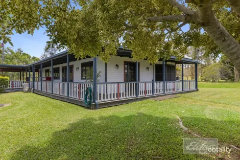 16 Discovery Dr, Cooloola Cove, QLD 4580