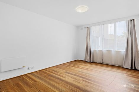 Property photo of 2/212 Kambrook Road Caulfield VIC 3162