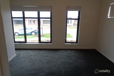 Property photo of 191 Heather Grove Clyde North VIC 3978