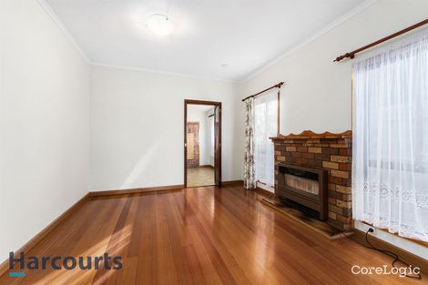 Property photo of 15 Millawa Avenue St Albans VIC 3021