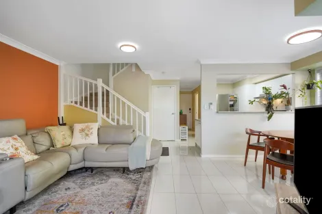 25/34-42 University Dr, Meadowbrook, QLD 4131