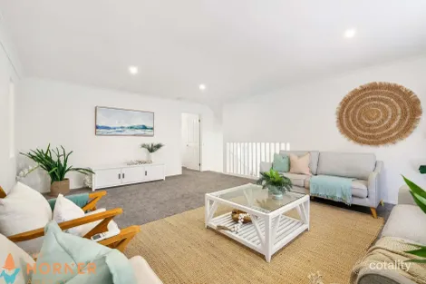 Property photo of 9 Ninian Close Watanobbi NSW 2259