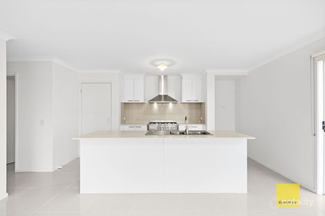 Property photo of 181 Grantham Drive Highton VIC 3216
