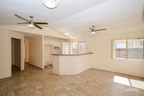 Property photo of 17 Columbus Place Forest Lake QLD 4078