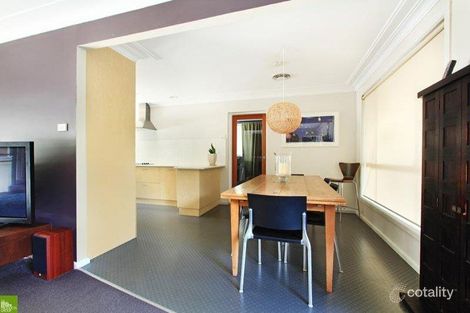 Property photo of 10 Satinwood Avenue Figtree NSW 2525