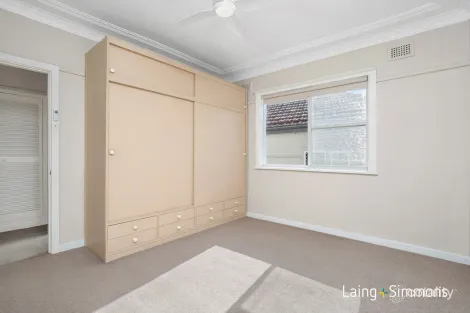 Property photo of 119 Cooper Road Birrong NSW 2143