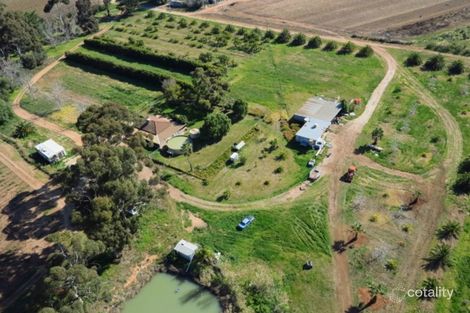 Property photo of 232 Bruce Road Tresco VIC 3583