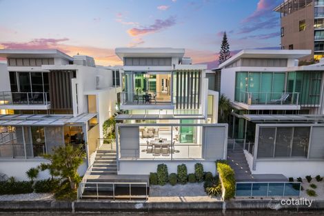 8103 Ephraim Island Pde, Paradise Point, QLD 4216