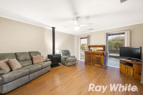 Property photo of 10 Berrabri Drive Scoresby VIC 3179