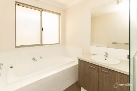 Property photo of 79 Jane Brook Drive Jane Brook WA 6056
