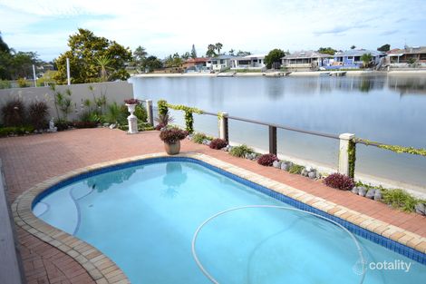 82 Markeri St, Mermaid Waters, QLD 4218