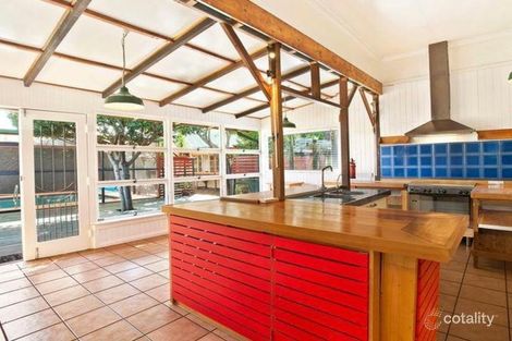 Property photo of 19 Bridge Street Mount Lofty QLD 4350