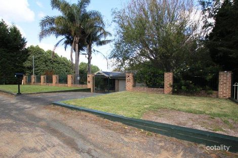 Property photo of 23 Kiandra Crescent Yerrinbool NSW 2575