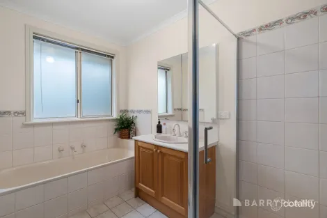 Property photo of 13 Packham Place Wonga Park VIC 3115