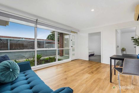 Property photo of 2/18 Carder Avenue Seaford VIC 3198