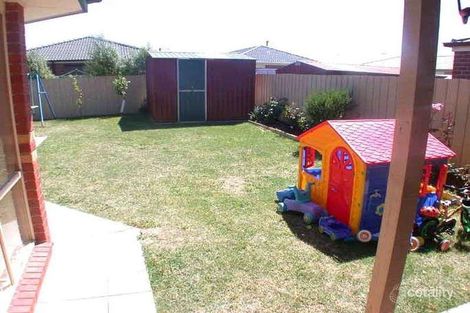 Property photo of 1 Thames Court Cranbourne East VIC 3977