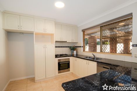 Property photo of 53 Inverness Circle Camillo WA 6111