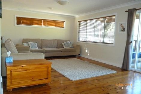 Property photo of 21 McArthur Parade Mangerton NSW 2500