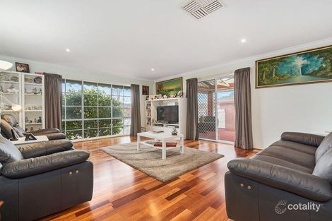 Property photo of 2 Wensley Close Mornington VIC 3931