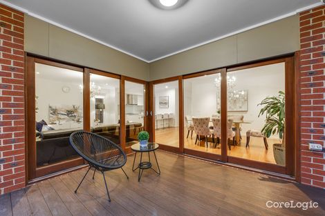 Property photo of 46 Burnham Crescent Keysborough VIC 3173