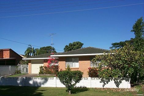 4 Monterey Ct, Broadbeach Waters, QLD 4218