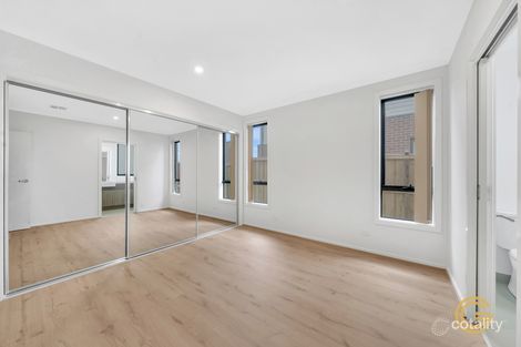 Property photo of 6 Catees Street Clyde North VIC 3978