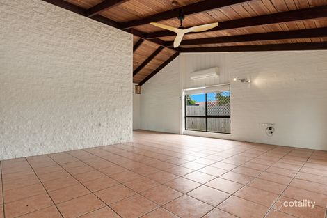 Property photo of 5 Lincolnfield Street Torquay QLD 4655