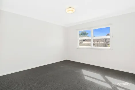 Property photo of 34 William Avenue Warilla NSW 2528