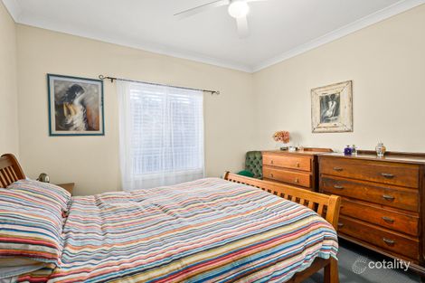 Property photo of 14 Roxburgh Avenue Thirroul NSW 2515