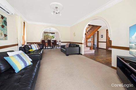 Property photo of 3 Ault Place Illawong NSW 2234