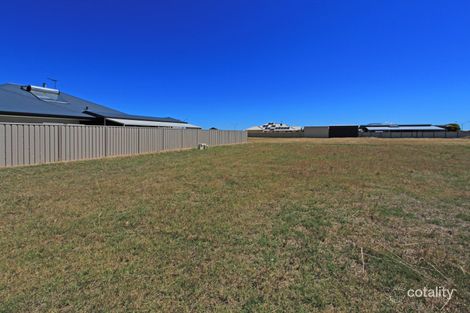 26 Bettong Ave, Jurien Bay, WA 6516