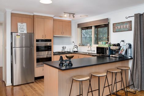 Property photo of 11 Oak Grove Mount Evelyn VIC 3796