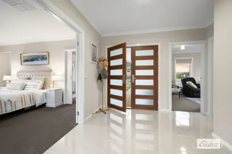 Property photo of 63 Cuthbert Street Killara VIC 3691